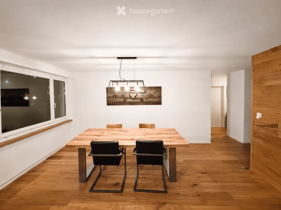 4.5-Zimmer-Wohnung im Eigentumsstandard mit Balkon