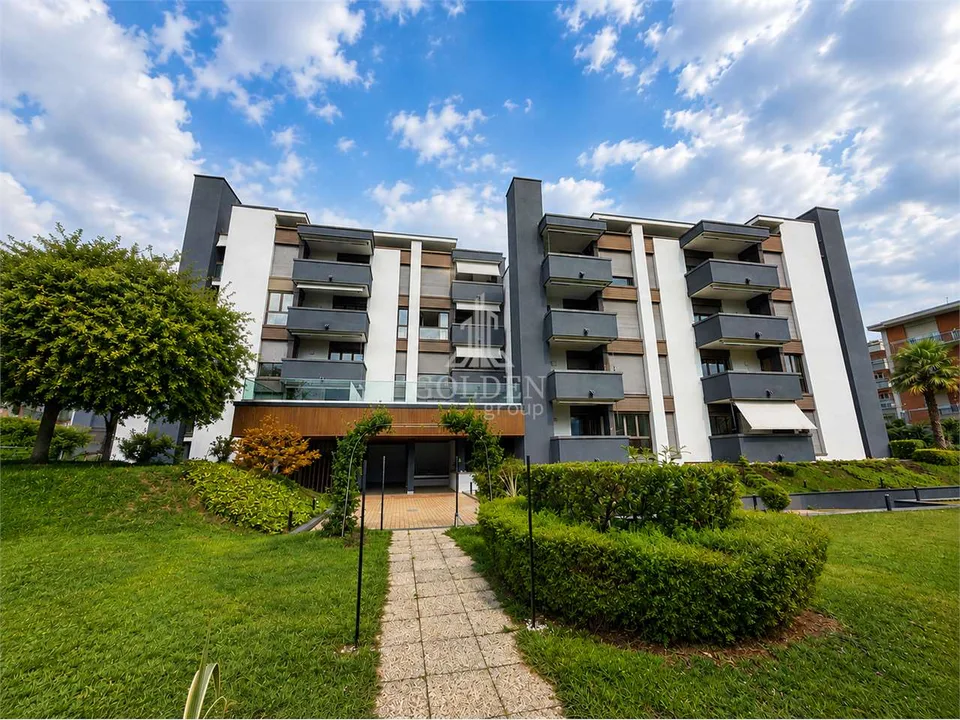 Appartamento i 4.5 locali in palazzina recentemente ristrutturata