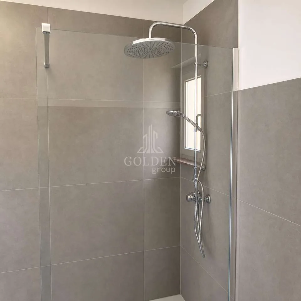 Ampio 4.5 locali ristrutturato con giardino privato a Tremona