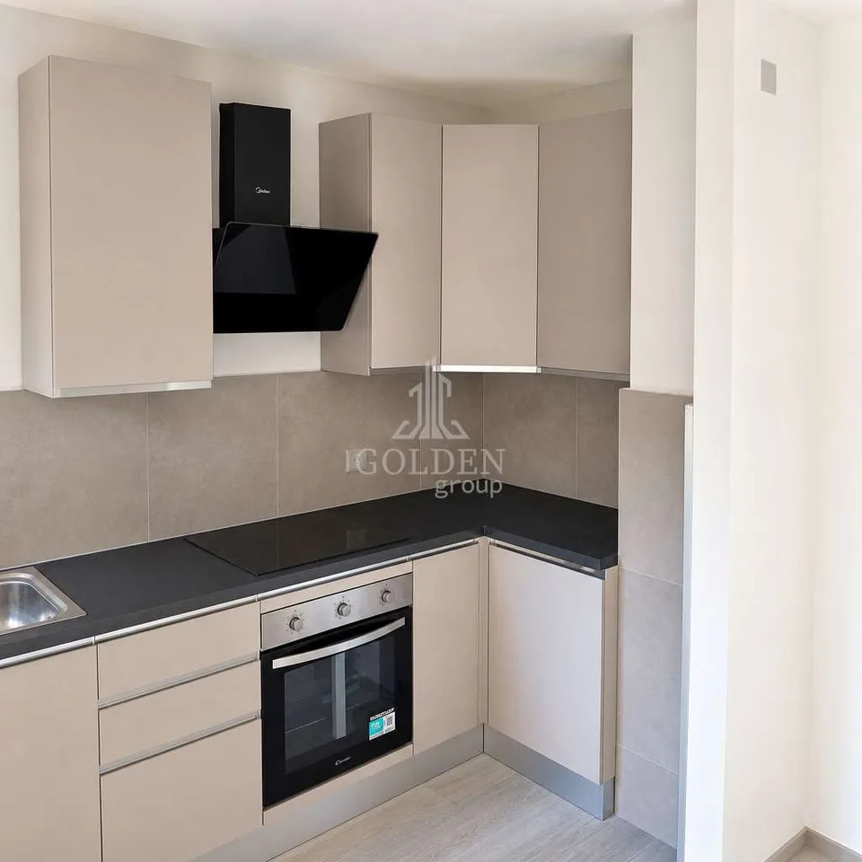 Ampio 4.5 locali ristrutturato con giardino privato a Tremona
