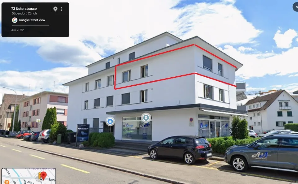 Appartement spacieux rénové de 4,5 pièces à Dübendorf avec balcon