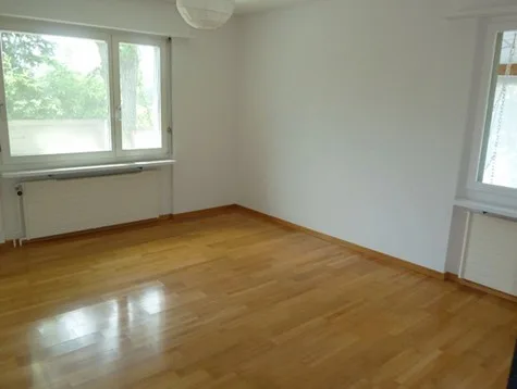 Maison de famille individuelle 5½ pièces entretenue dans le style bungalow avec une vue de rêve