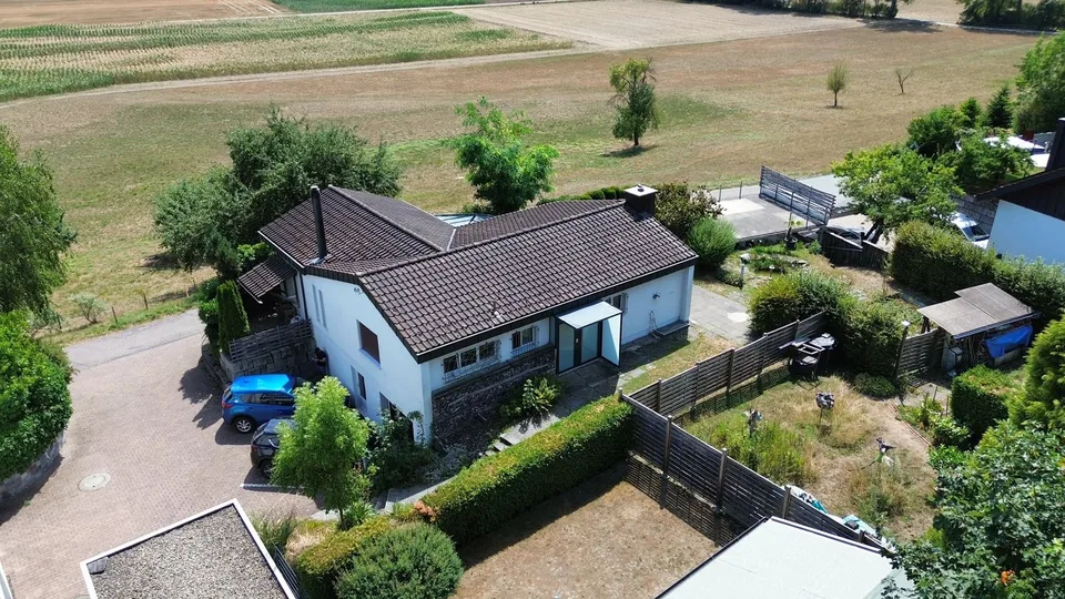 Maison de famille individuelle 5½ pièces entretenue dans le style bungalow avec une vue de rêve