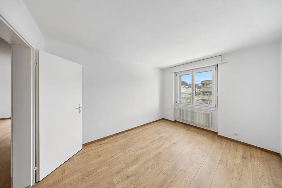 Appartamento di 5,5 locali totally ristrutturato e luminoso a Sumiswald