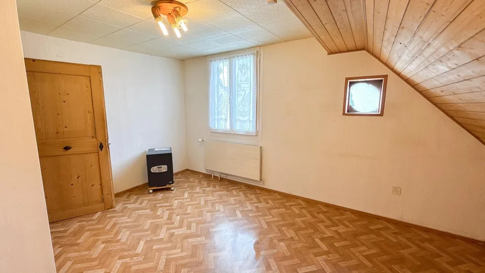 Maison multifamiliale intéressante dans un excellent emplacement - approuvée par la banque !