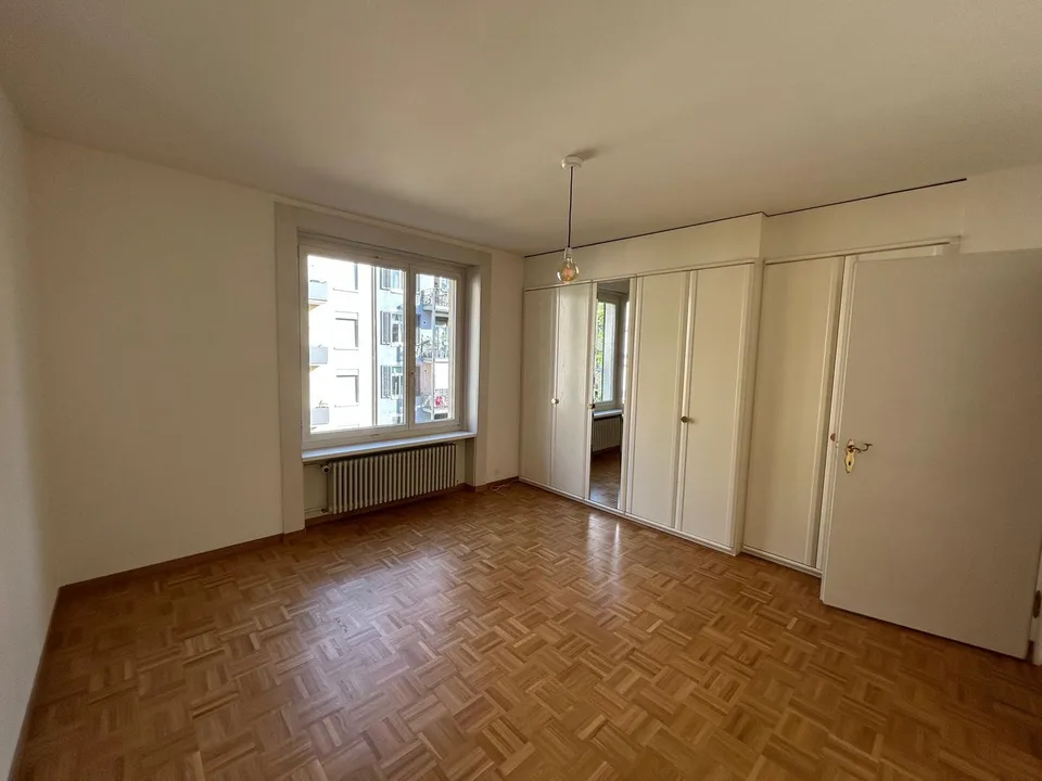 Ampio appartamento di 3 locali nel popolare Zürcher Seefeld