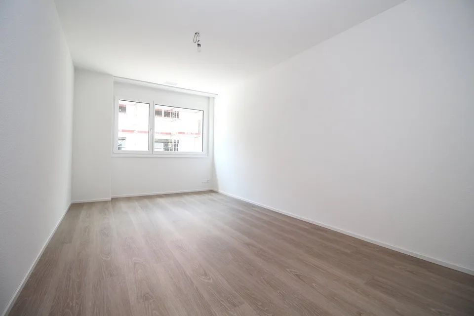grosszügige 4.5-Zimmerwohnung mit Gartensitzplatz