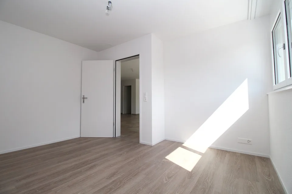 grosszügige 4.5-Zimmerwohnung mit Gartensitzplatz