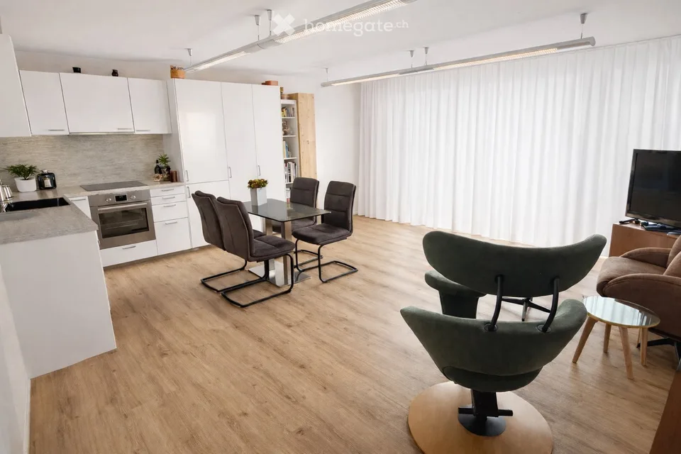 Spacious 6.5-room single-family home in Hinterforst – Available immediately!
