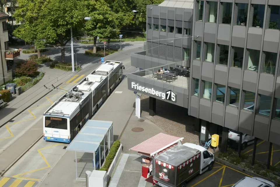 Friesenberg75: Arbeit. Erfolg. Zukunft.
