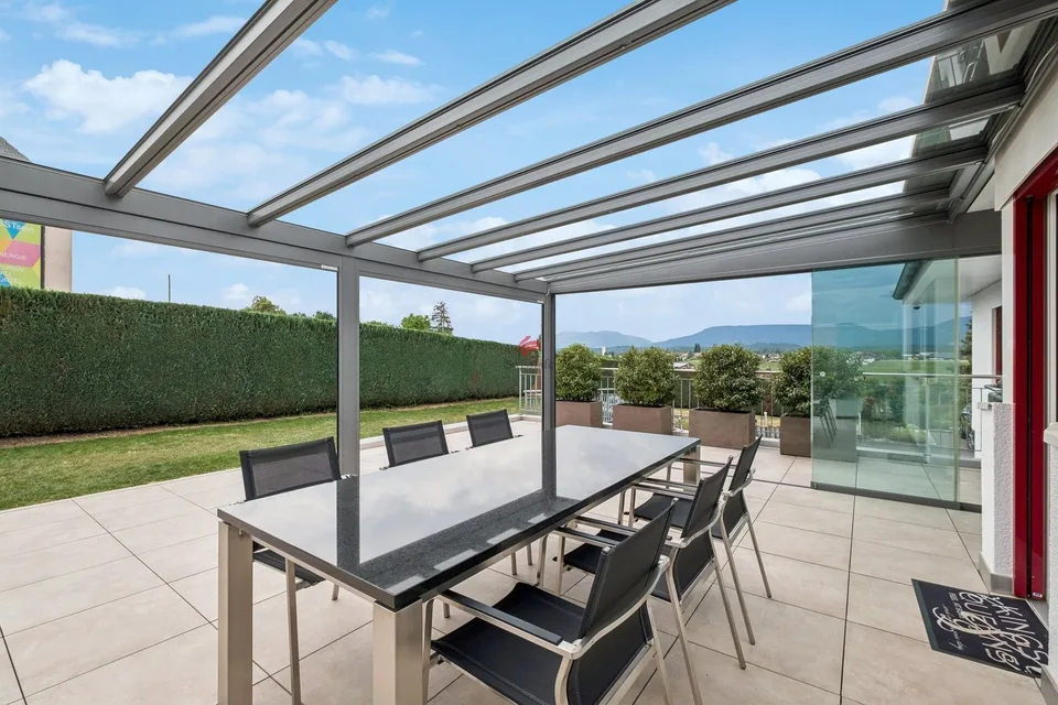Propriété exclusive avec situation de vue sensationnelle