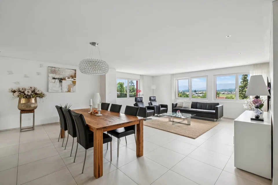 Propriété exclusive avec situation de vue sensationnelle