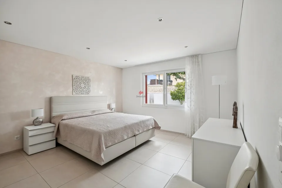 Propriété exclusive avec situation de vue sensationnelle