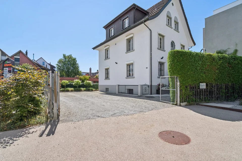 Stilvolles, grosszügiges 7 1/2-Zimmer-Einfamilienhaus