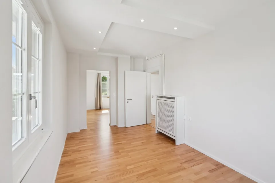 Stilvolles, grosszügiges 7 1/2-Zimmer-Einfamilienhaus