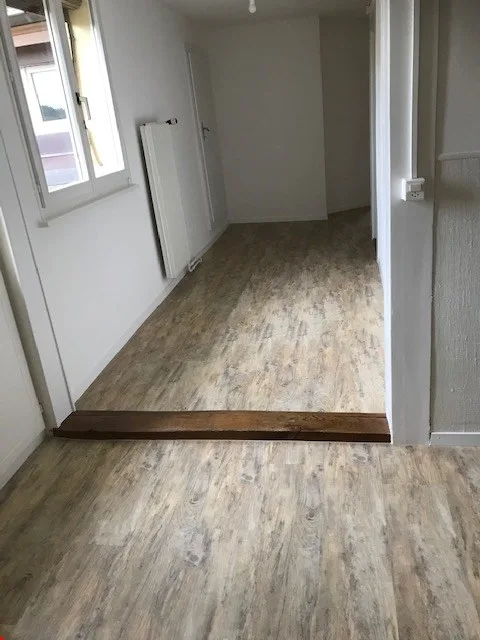 Charmante 4.5-Zimmer-Wohnung im Altbau mit Balkon