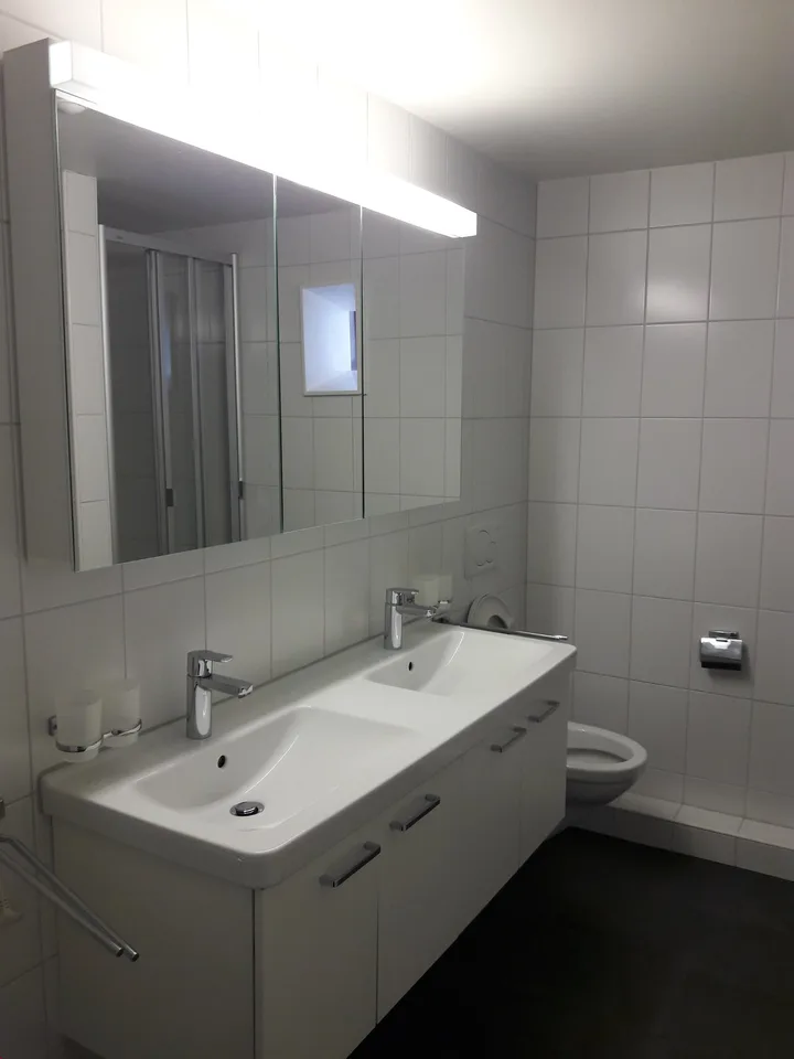 Charmante 4.5-Zimmer-Wohnung im Altbau mit Balkon