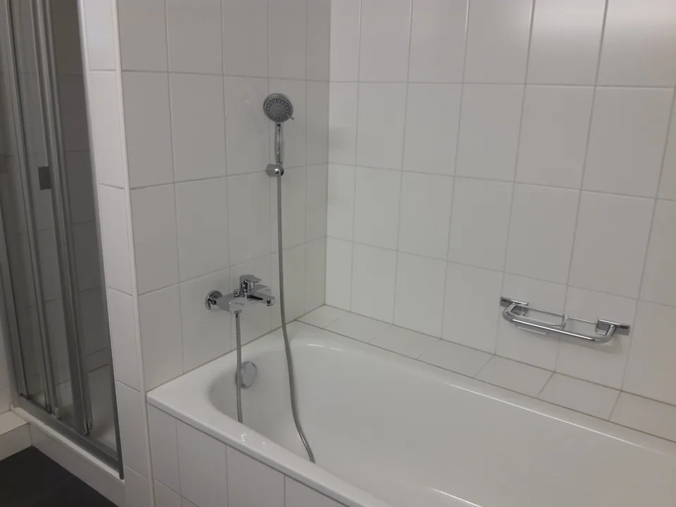 Charmante 4.5-Zimmer-Wohnung im Altbau mit Balkon
