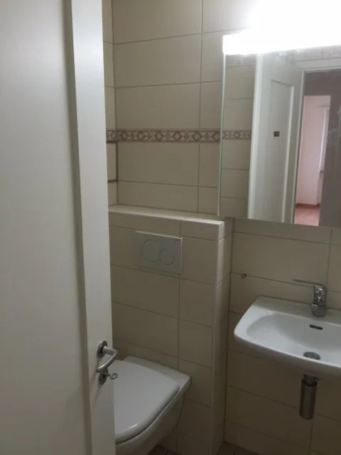 Bright, sunny 3-room apartment with balcony