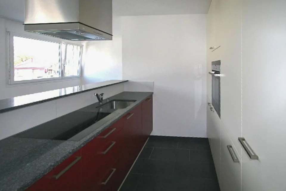 Helle 3.5-Zimmerwohnung mit Sitzplatz und Aussicht!