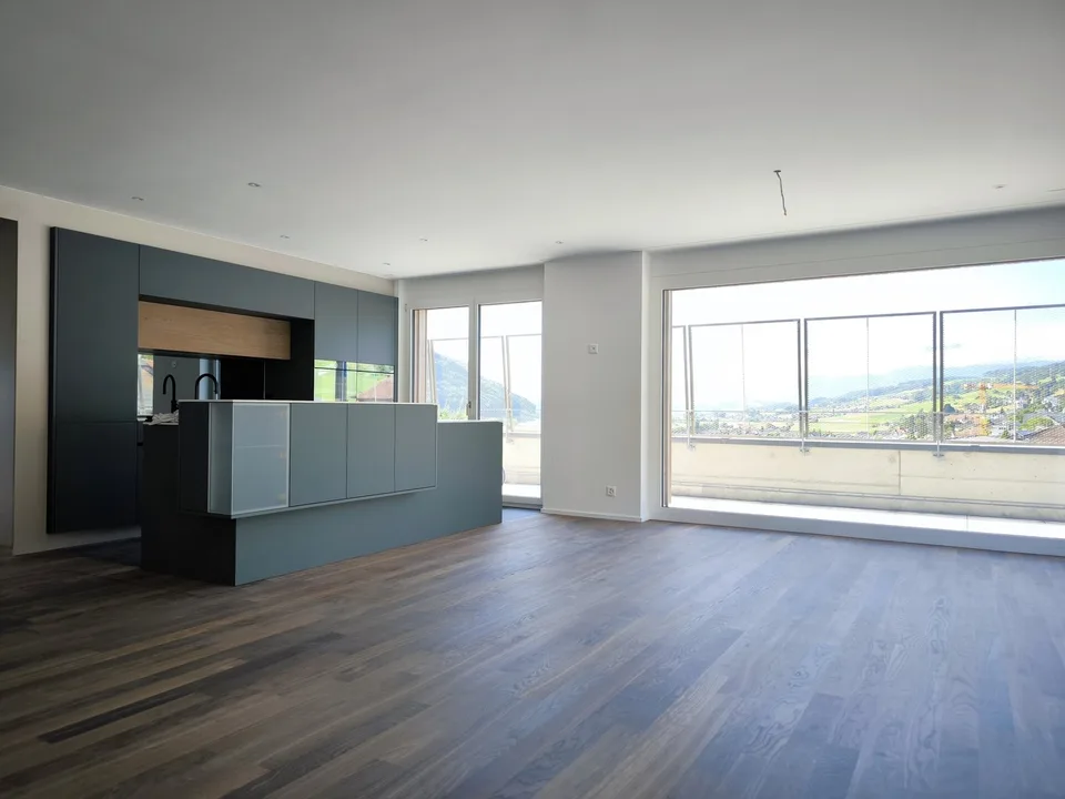 Appartamento attico moderno 4.5 locali con terrazza a Toffen