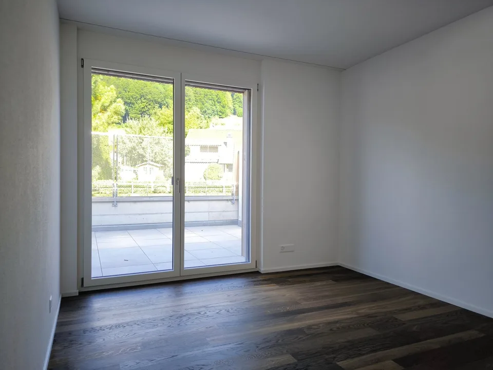 Appartamento attico moderno 4.5 locali con terrazza a Toffen