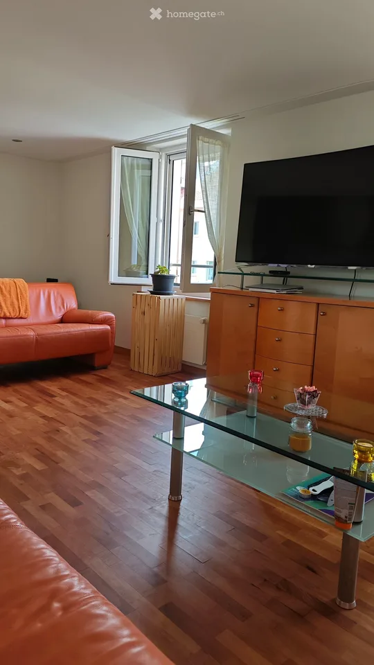 Bellissimo appartamento di 3.5 locali in un edificio storico con balcone a Wilen b. Wil
