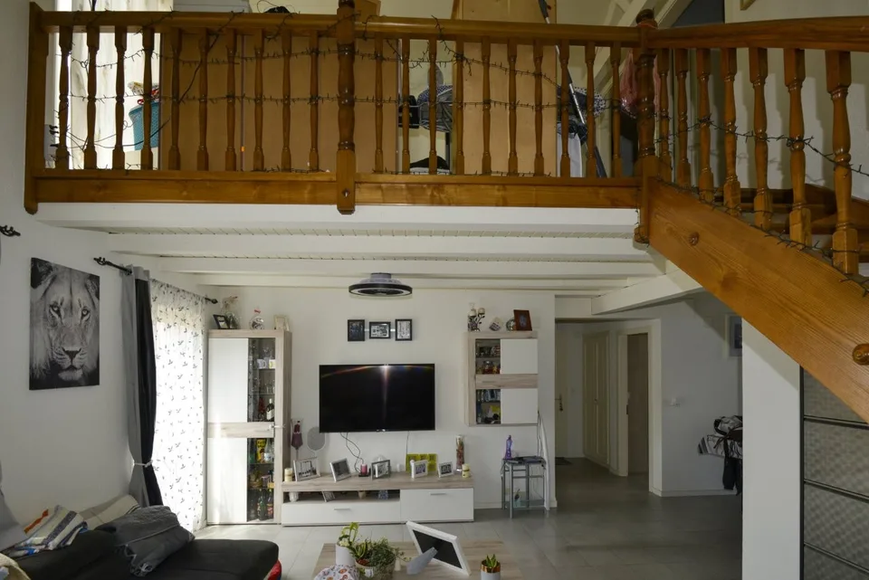 Kleines Mietshaus mit gemischter Nutzung im Zentrum von Payerne