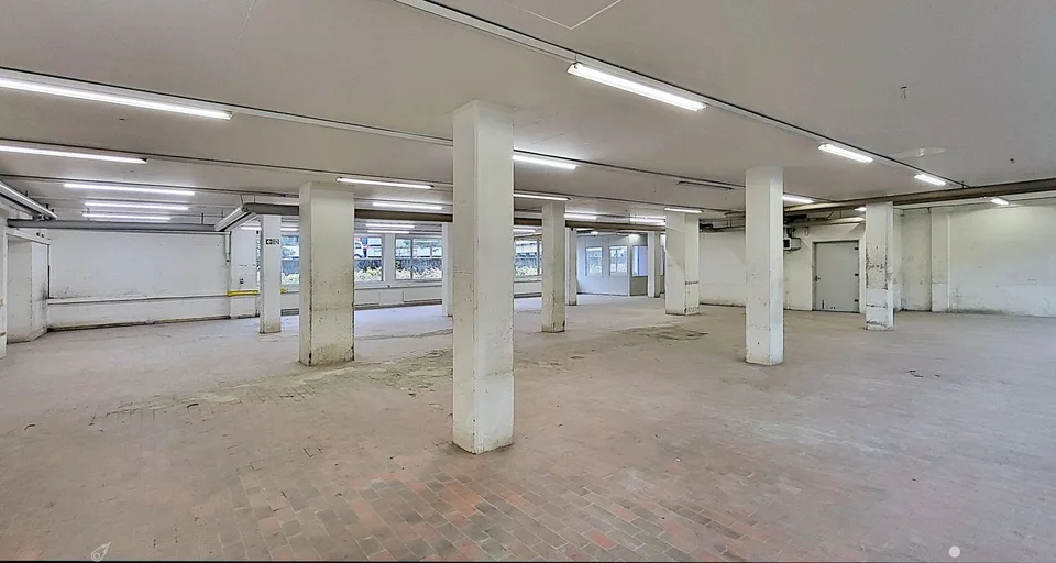"717 m² Gewerbefläche mit Anlieferung!"