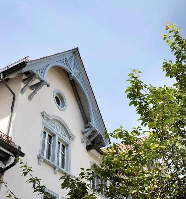 Charmantes Mehrfamilienhaus in Bauma – Historisches Altbau-Juwel mit top Rendite