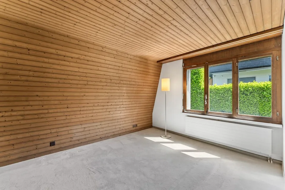 VIVERE IN UNA POSIZIONE PRIVILEGIATA CON VISTA PANORAMICA - CASA UNIFAMILIARE A BAAR