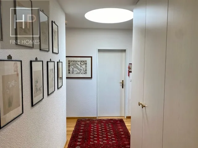 4.5 Zimmer Attika-Eigentumswohnung mit Hobbyraum und 2 Autoeinstellhallenplätze