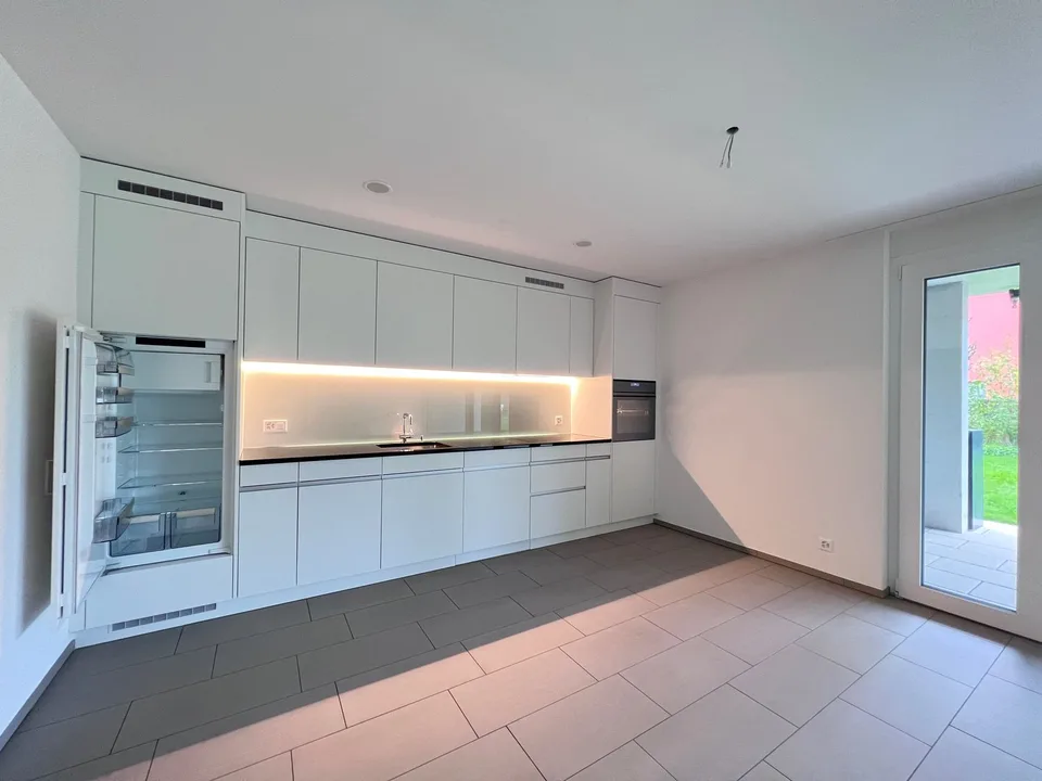 Moderne und helle Wohnung mit grosszügigem Balkon