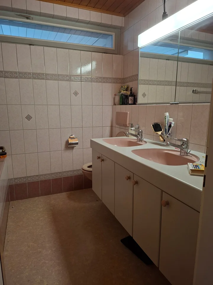 Almost like in your own house – with private garden & basement