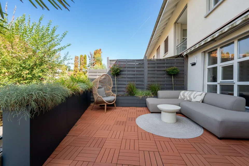Modern living across three floors in a central location