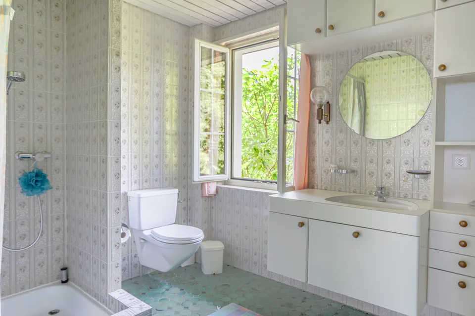 Casa familiare elegante con molto charme e giardino naturale spazioso