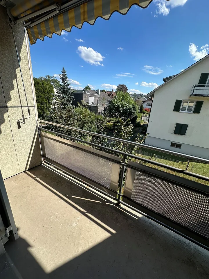 Gemütliche 3-Zimmer-Wohnung mit Balkon in Nidau