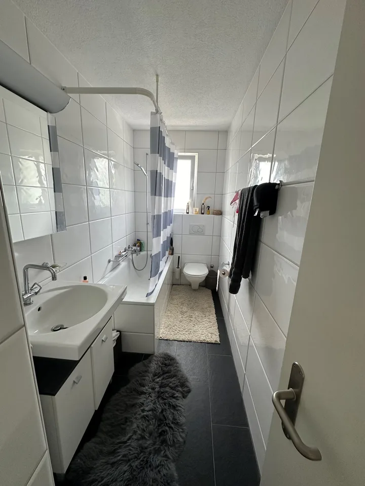 Gemütliche 3-Zimmer-Wohnung mit Balkon in Nidau