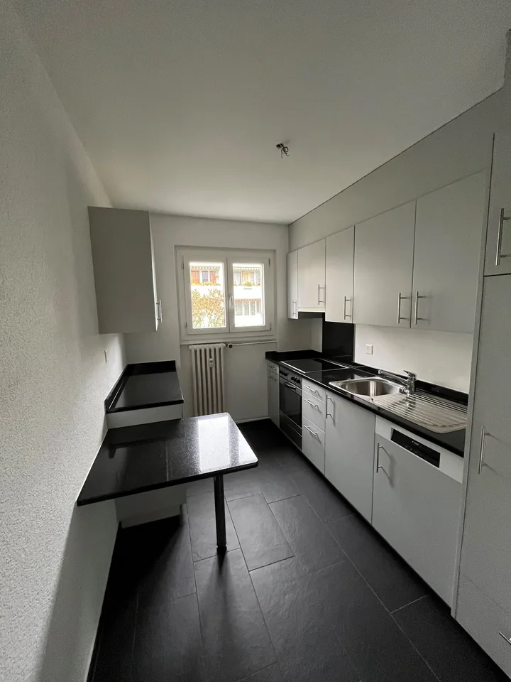 Gemütliche 3-Zimmer-Wohnung mit Balkon in Nidau