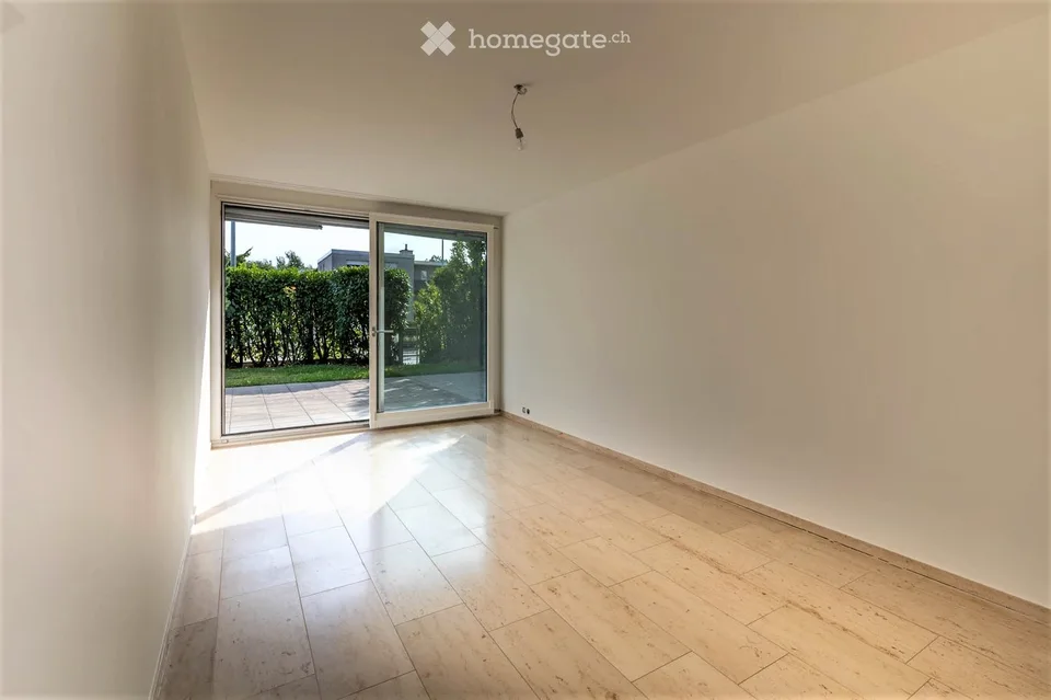 Grosszügiges Wohnen mit sonnigem Gartensitzplatz