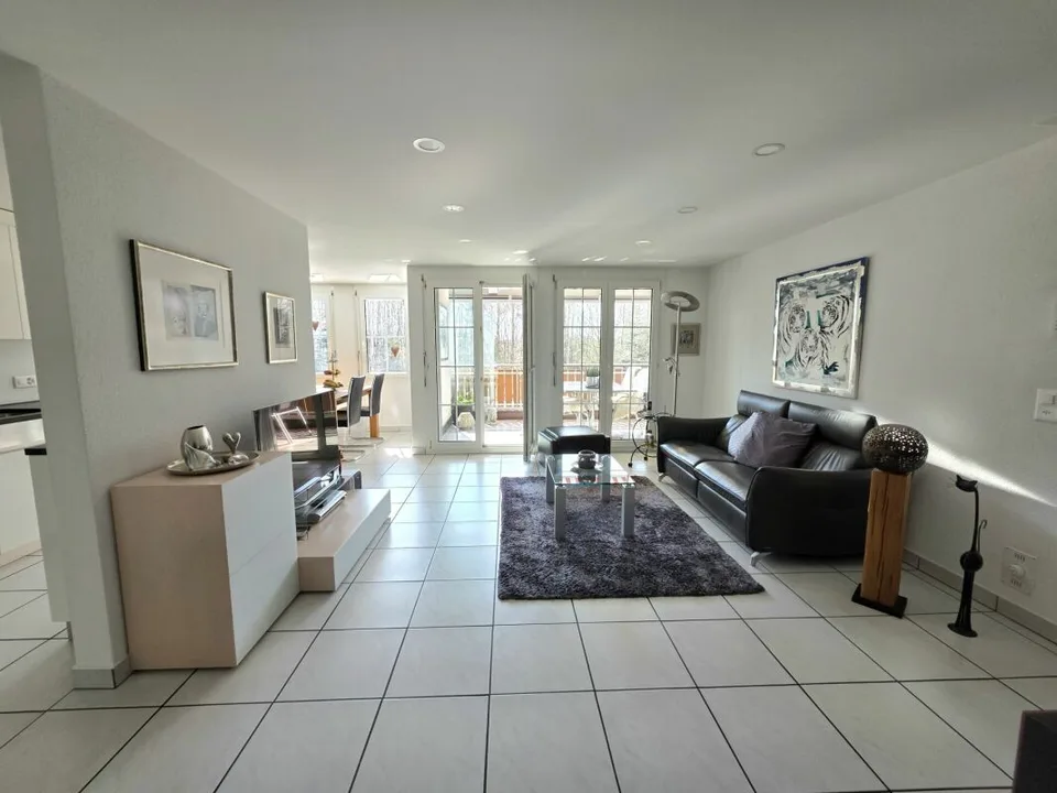 Beautiful 4 1/2 room apartment