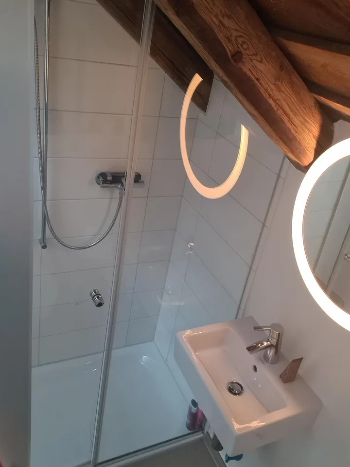 Grosse 3.5 Zimmer Wohnung mit Terrasse auf 2 Etagen
