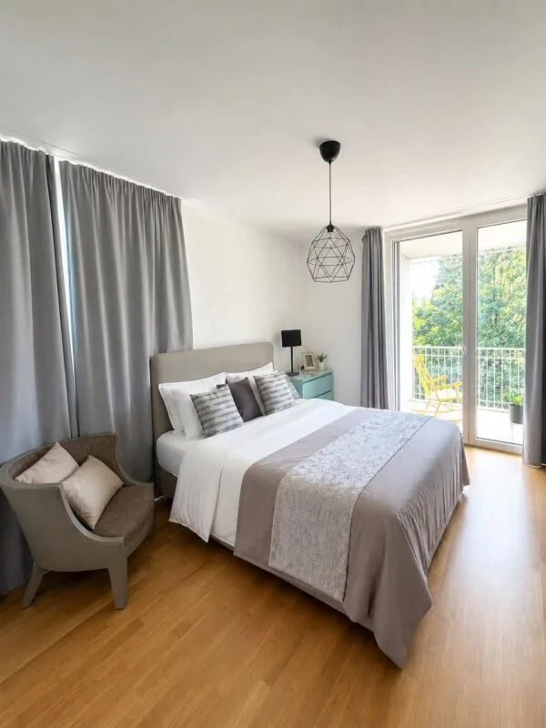 Schönes möbliertes Apartment - 100m2