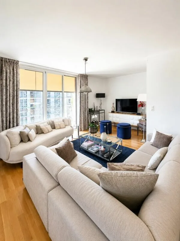 Schönes möbliertes Apartment - 100m2