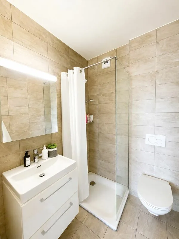 Schönes möbliertes Apartment - 100m2