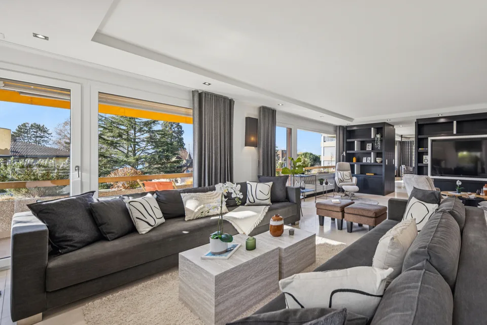 PULLY SUD Luxueux appartement situé à deux pas du lac