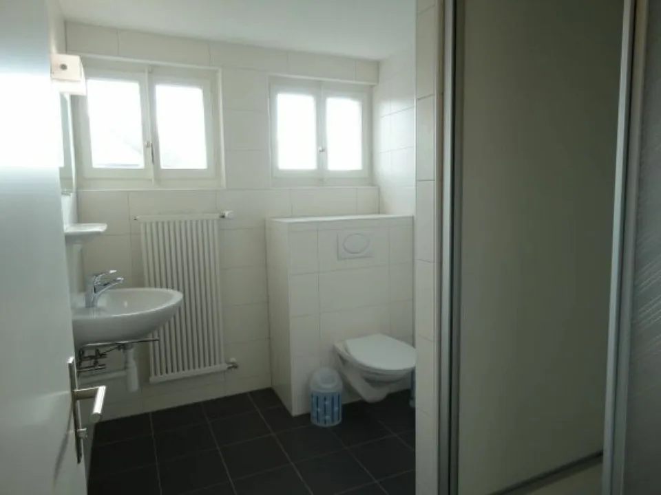Furnished single or double room directly at Rupperswil train station