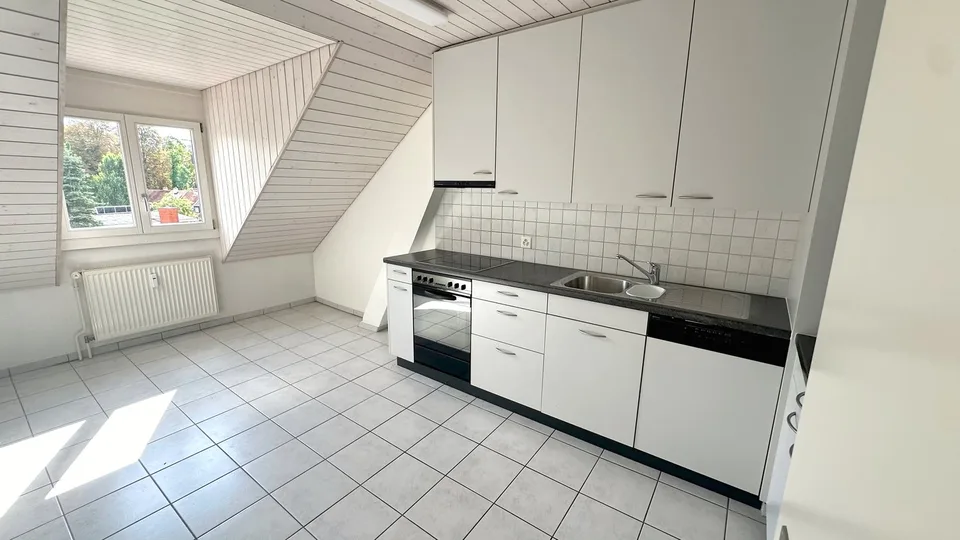 Einzigartige Dachwohnung mit Galerie im Breite-Quartier