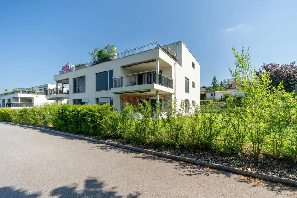 Appartement de jardin exclusif 3½ pièces dans un emplacement préféré !