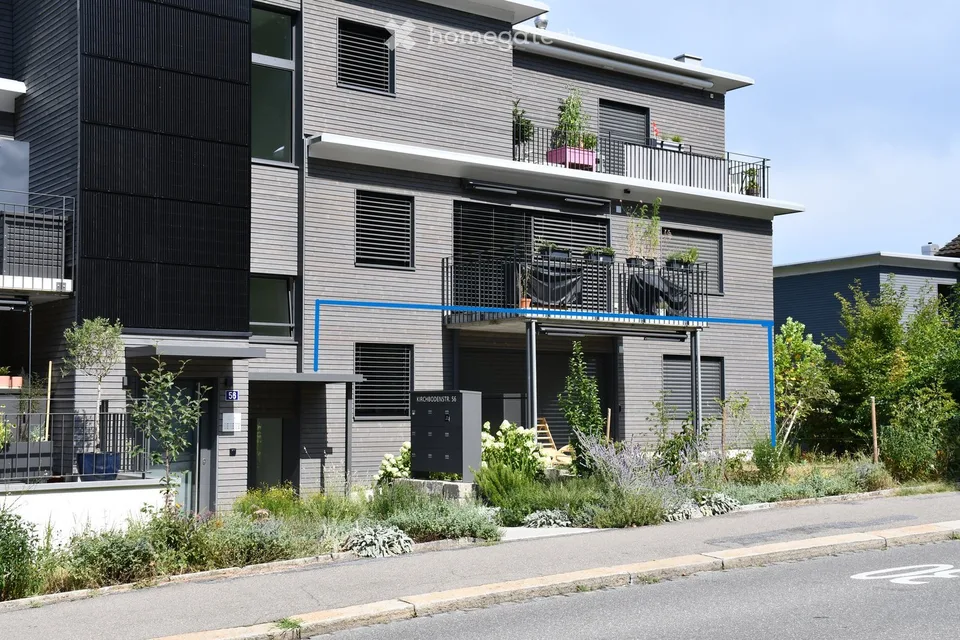 Helle 4-Zimmer-Wohnung mit Balkon und Sitzplatz in Thalwil